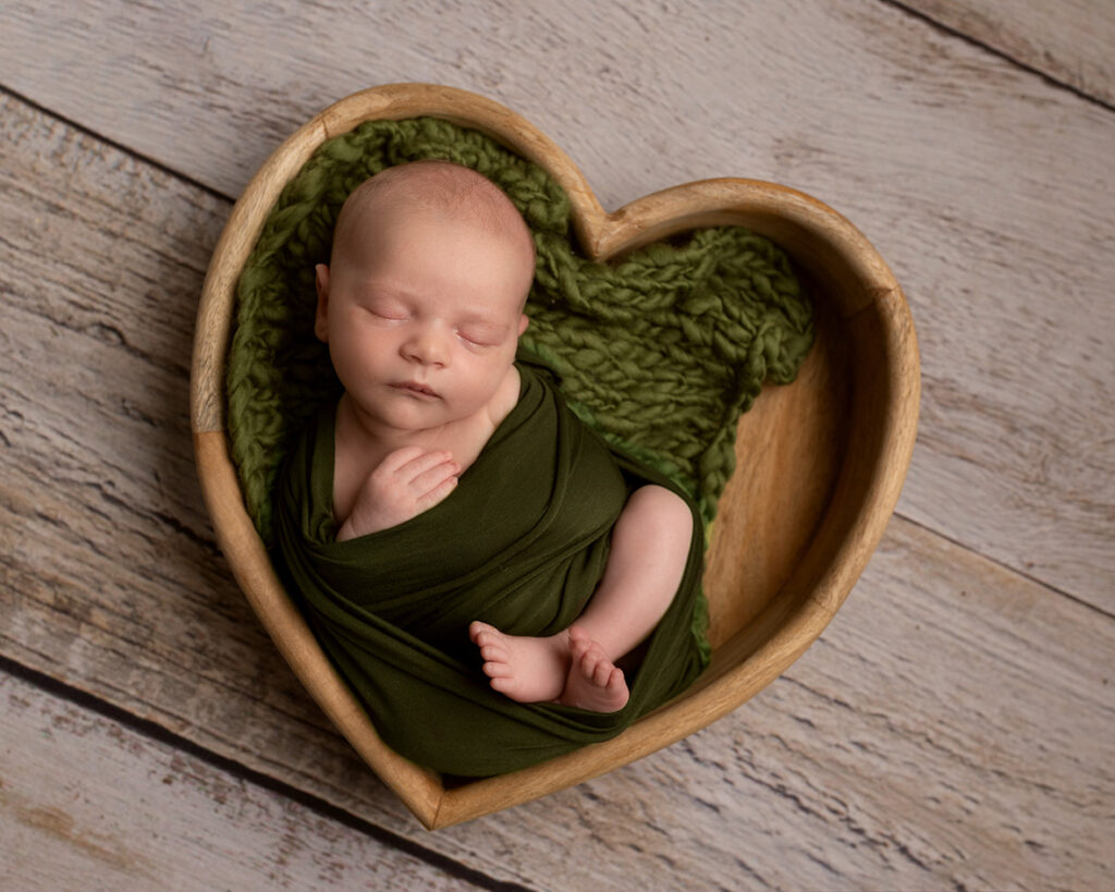 Newborn Photographer Bentley