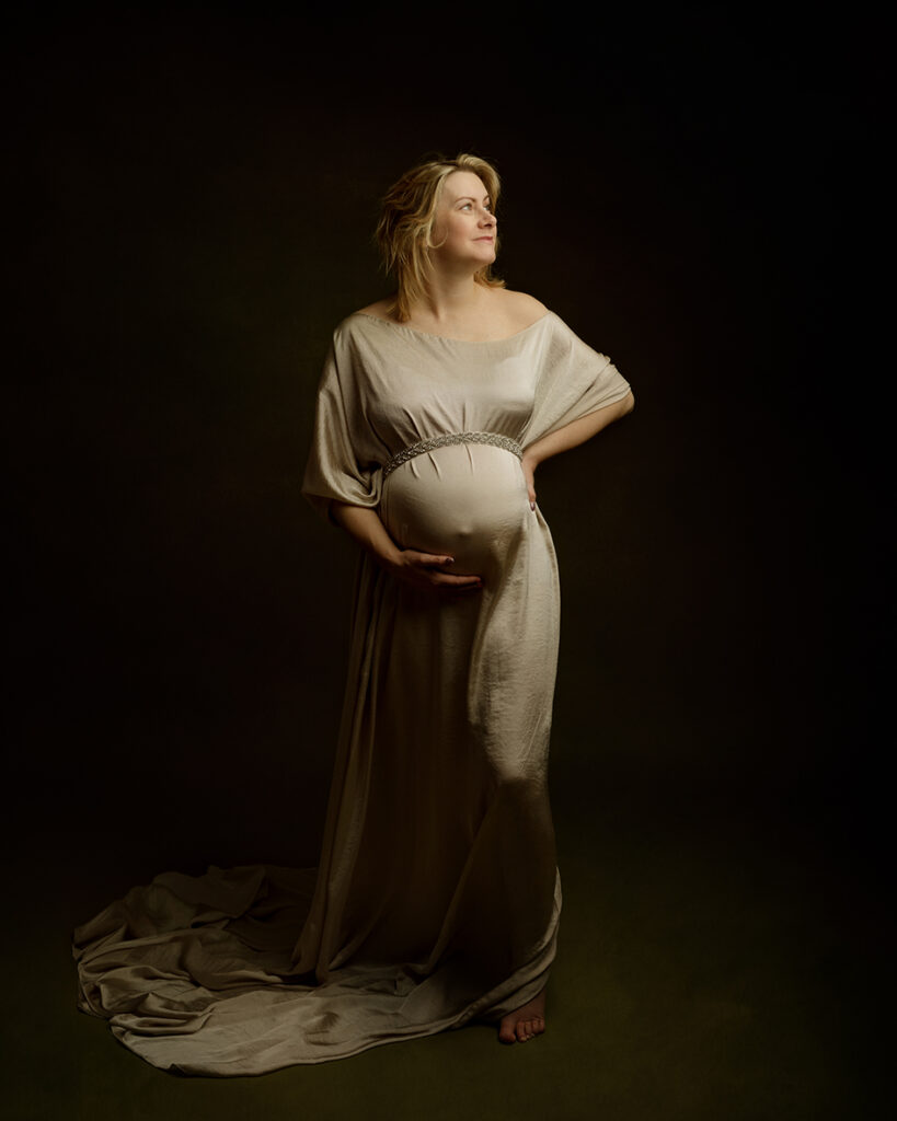 Maternity session Charlotte Bass Photography